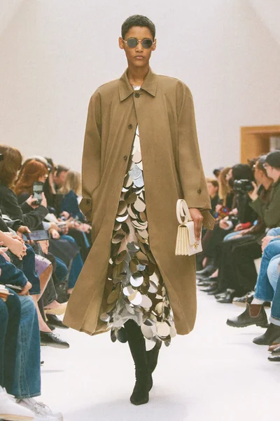 Look 63